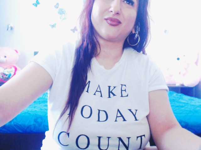 mayarebecca live cam on BongaCams