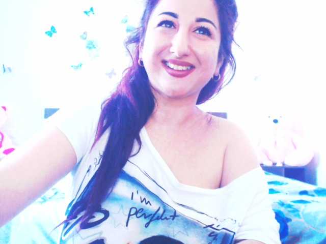 mayarebecca live cam on BongaCams
