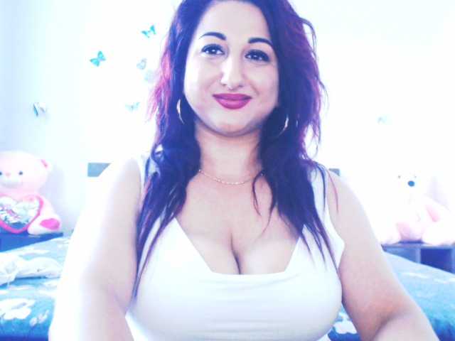 mayarebecca live cam on BongaCams