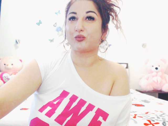 mayarebecca live webcam show