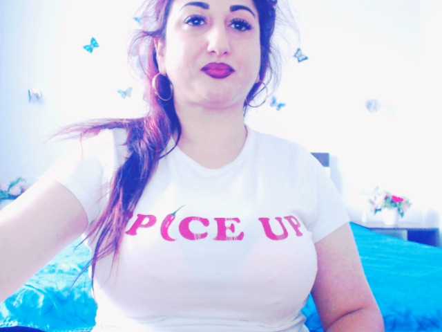 naughtymaya4you live cam preview