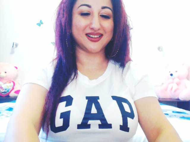 mayarebecca live cam on BongaCams