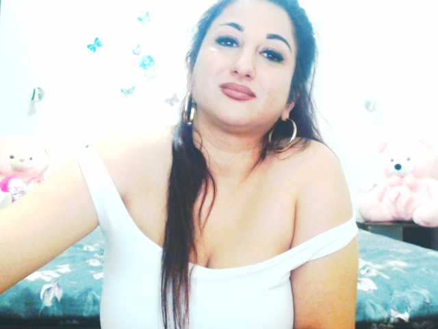 mayarebecca live cam on BongaCams