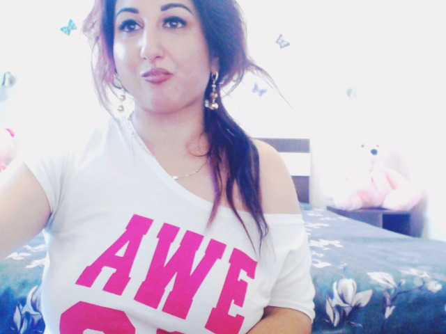 mayarebecca live cam on BongaCams