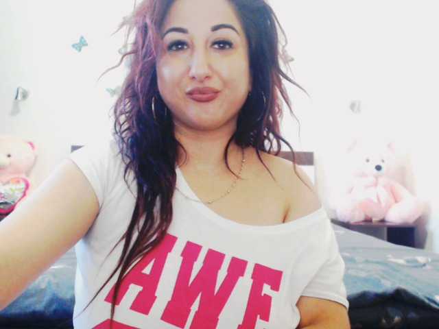 mayarebecca live cam on BongaCams