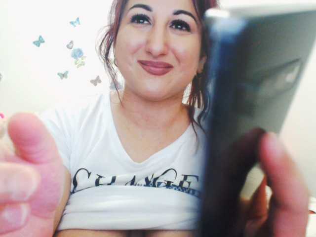 mayarebecca live cam on BongaCams