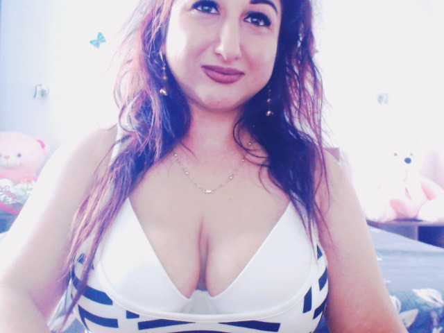 mayarebecca live cam on BongaCams