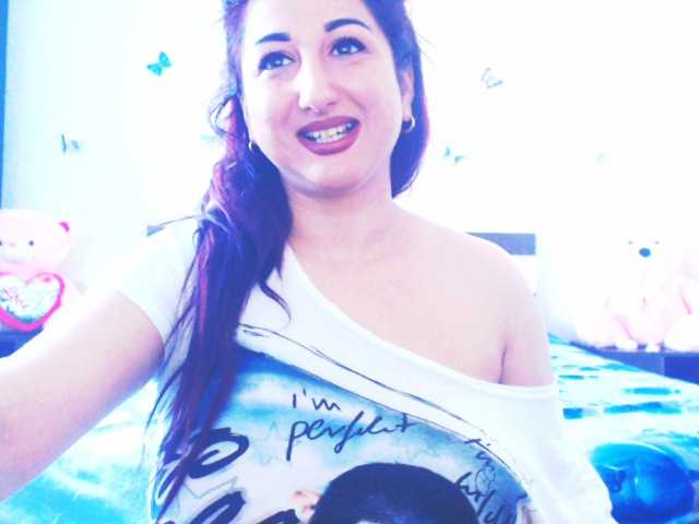 mayarebecca live cam on BongaCams
