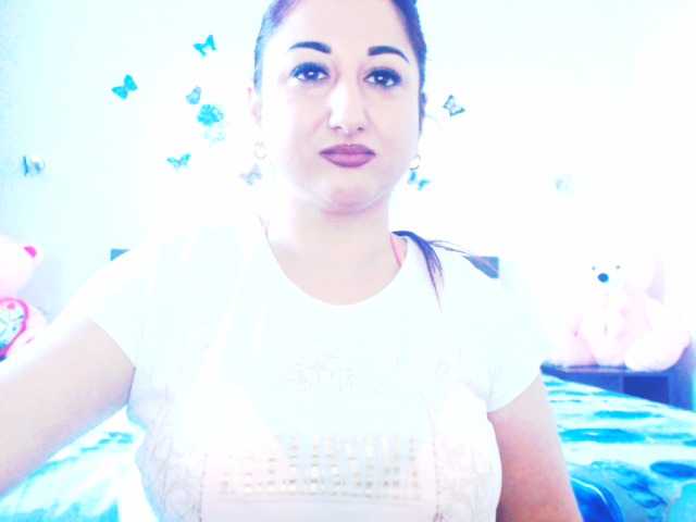 mayarebecca, en directo ahora en BongaCams