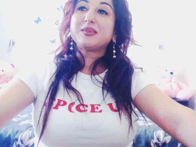Modella: mayarebecca