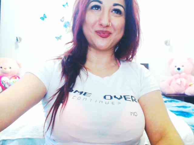 Modella: mayarebecca