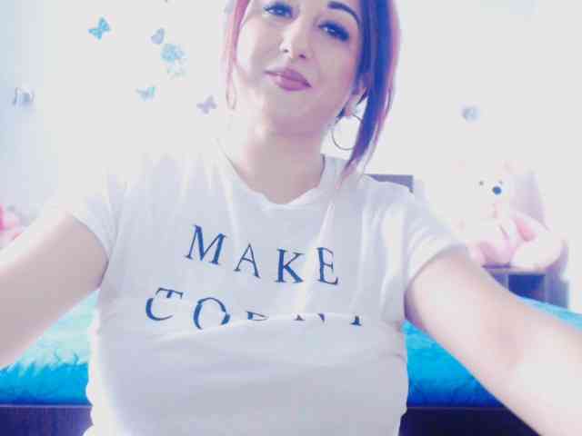 Modella: mayarebecca