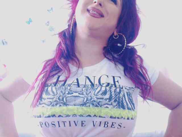 Modella: mayarebecca