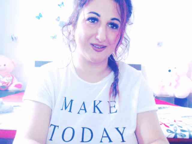 Modella: mayarebecca