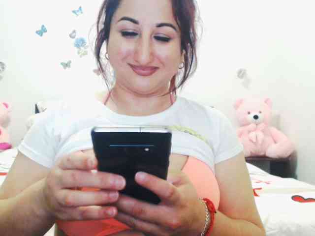 Modella: mayarebecca