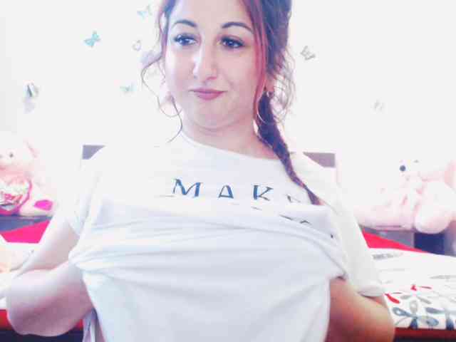 Modella: mayarebecca