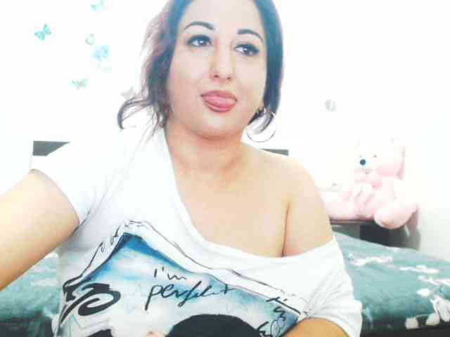 Modella: mayarebecca