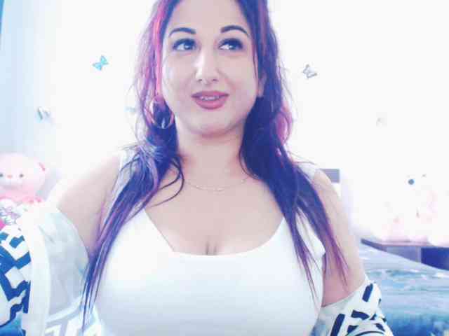 Modella: mayarebecca
