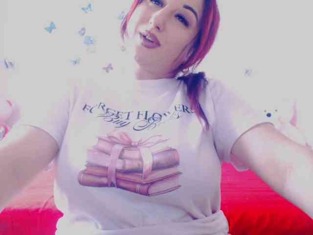 Modella: mayarebecca