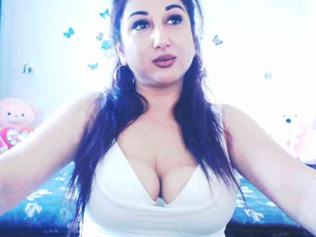mayarebecca webcam