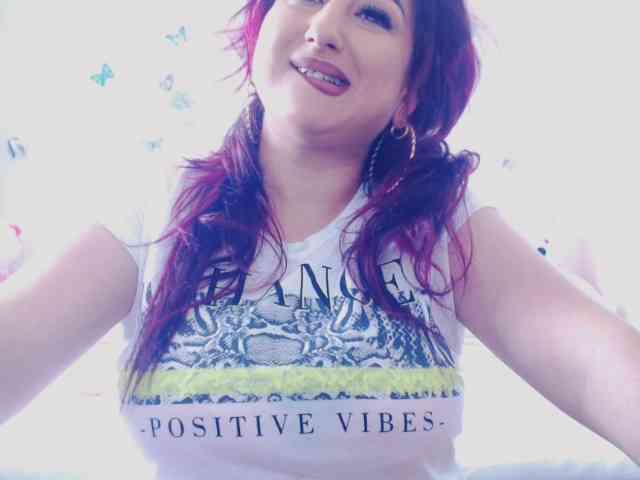 Modella: mayarebecca