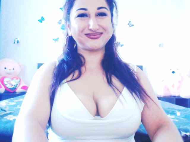 Modella: mayarebecca