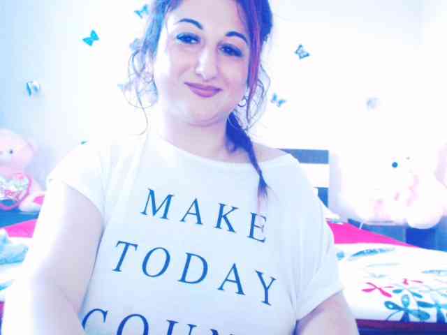 Modella: mayarebecca