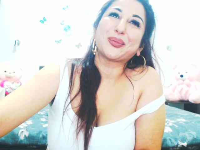 mayarebecca webcam