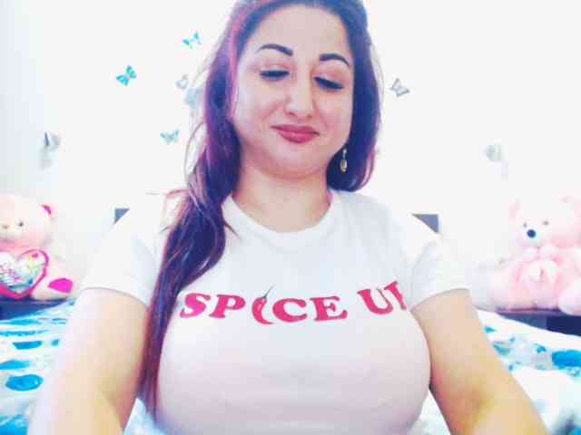 Modella: mayarebecca