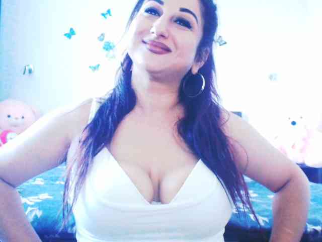 mayarebecca webcam