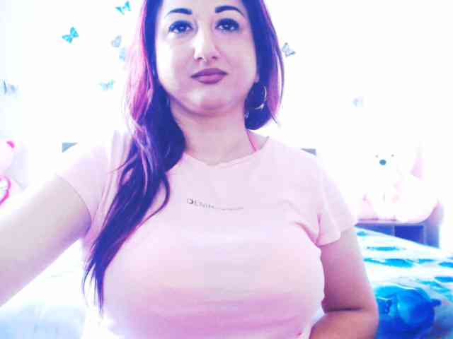 Modella: mayarebecca