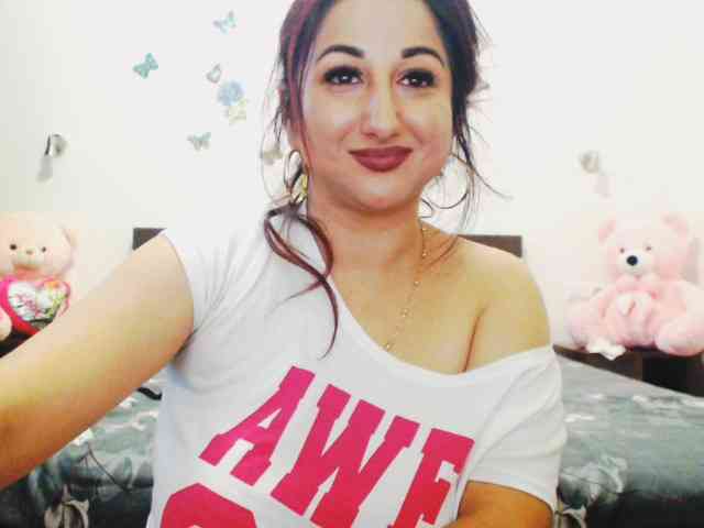 Modella: mayarebecca