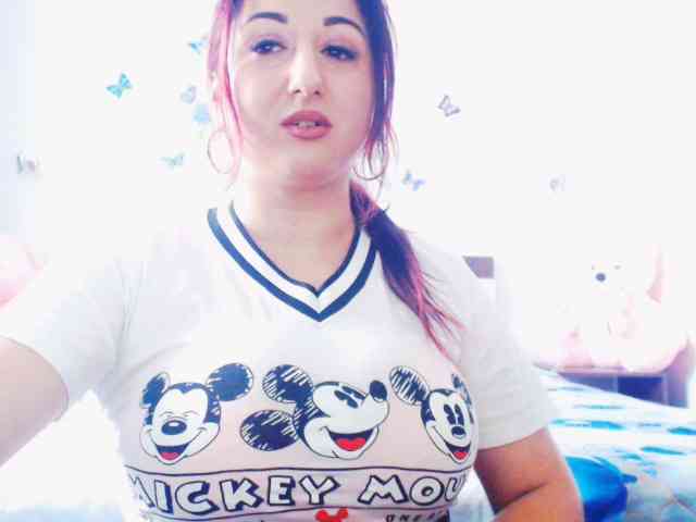 Modella: mayarebecca