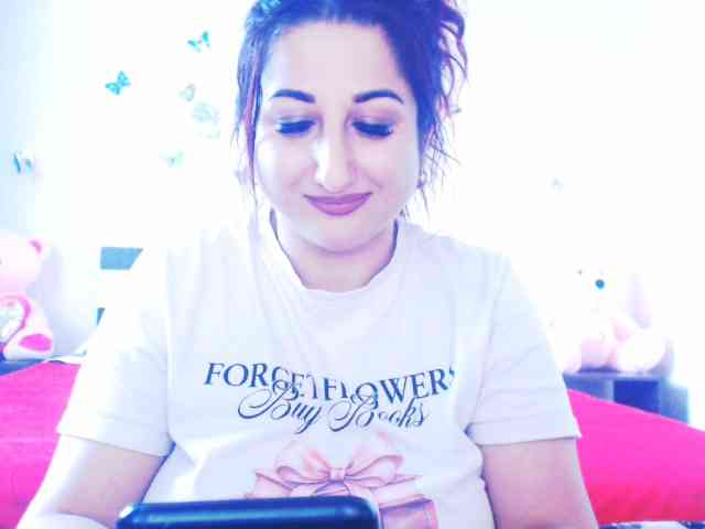 Modella: mayarebecca