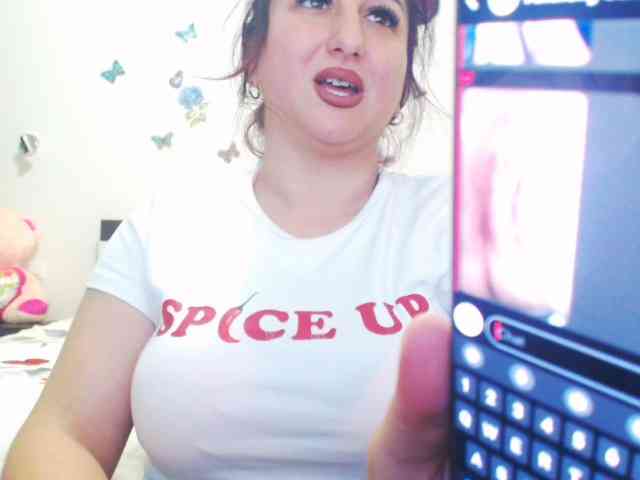 mayarebecca Live Webcam on BongaCams