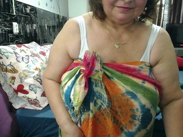 SweetMommaX live cam on BongaCams