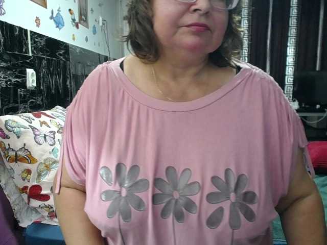 SweetMommaX live cam preview