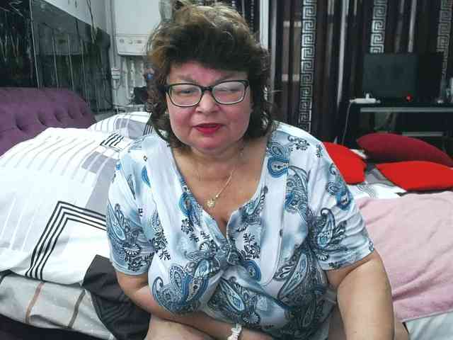 SweetMommaX webcam