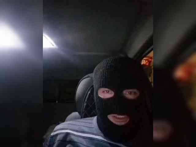 Boy102702