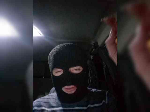 Boy102702