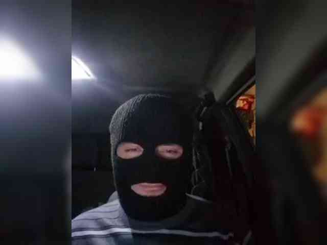 Boy102702