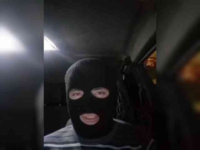Boy102702
