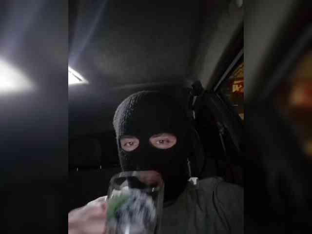 Boy102702