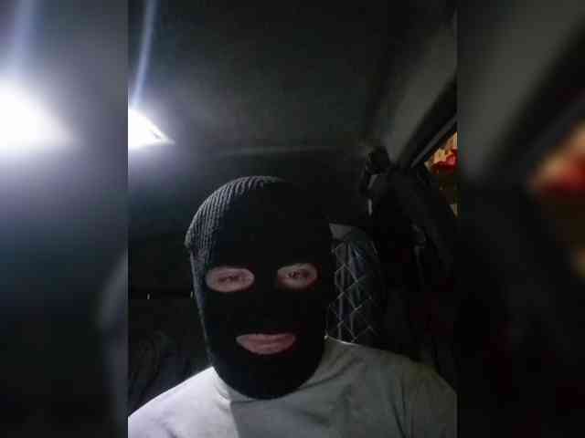 Boy102702