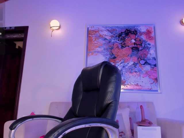 SophieBarnett live cam preview