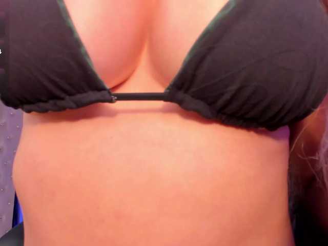 SophieBarnett live webcam show
