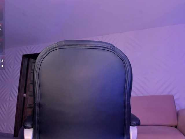 SophieBarnett's BongaCams show and profile