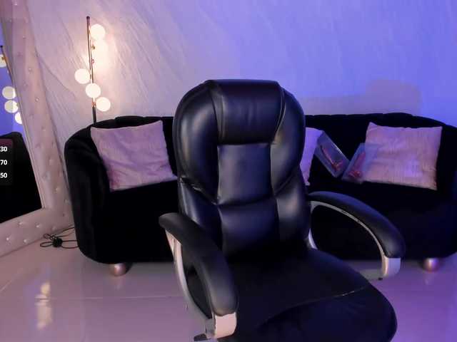 SophieBarnett live webcam show