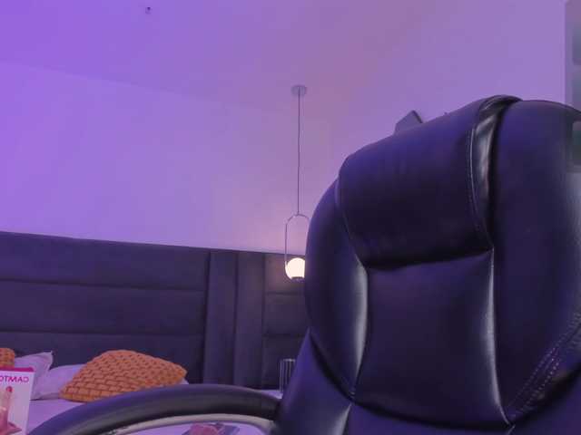 SophieBarnett live cam preview