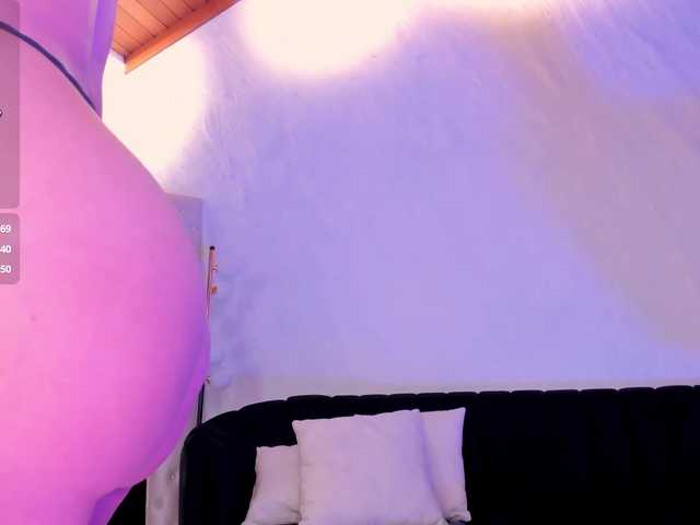 SophieBarnett live cam on BongaCams